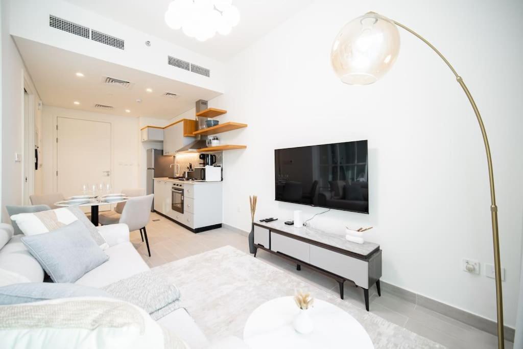 Apartment Hills, Golfville, New 1-bdr Near School & Park Dubai