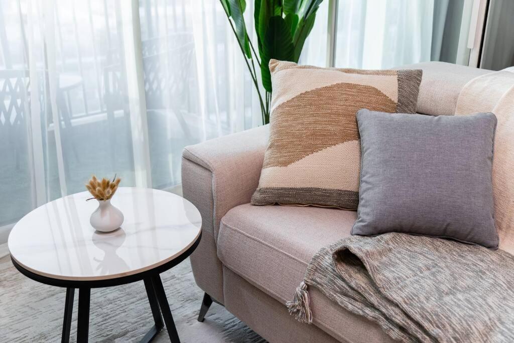 Apartment Hills, Golfville, New 1-bdr Near School & Park Dubai