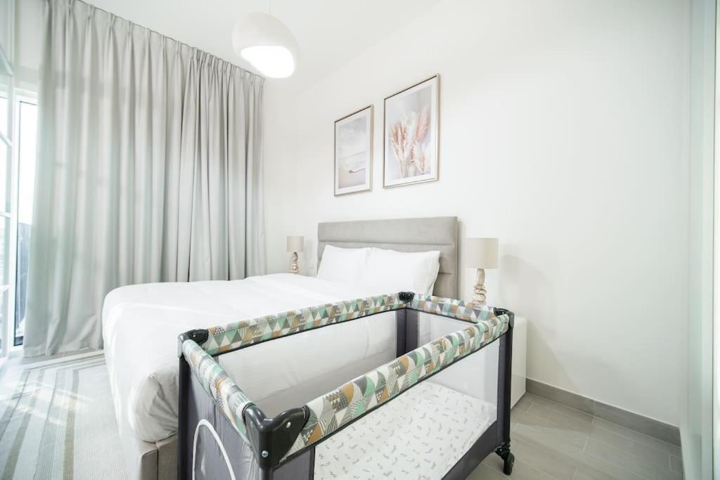 Hills, Golfville, New 1-bdr Near School & Park